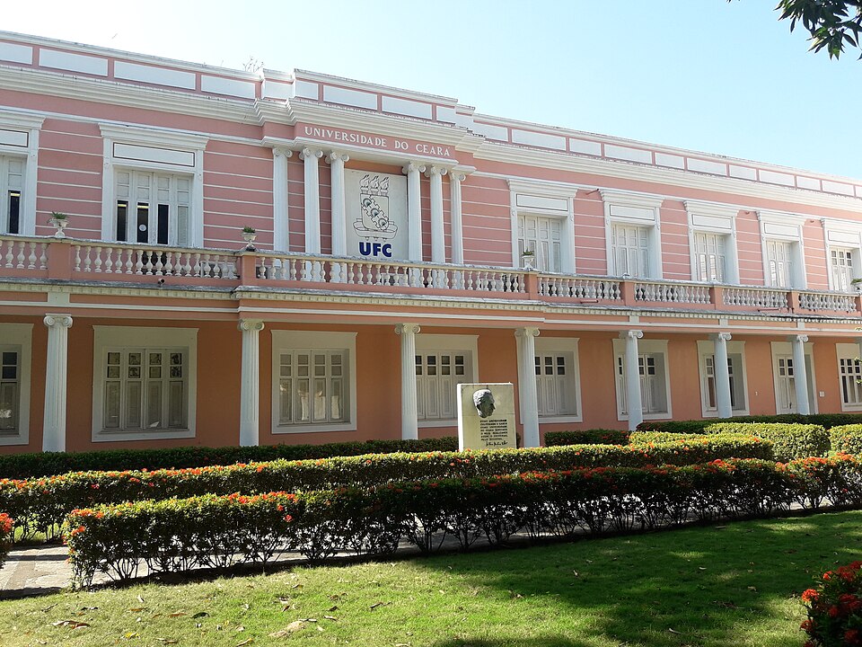 UFC abre concurso com vagas para Administradores registrados no Conselho